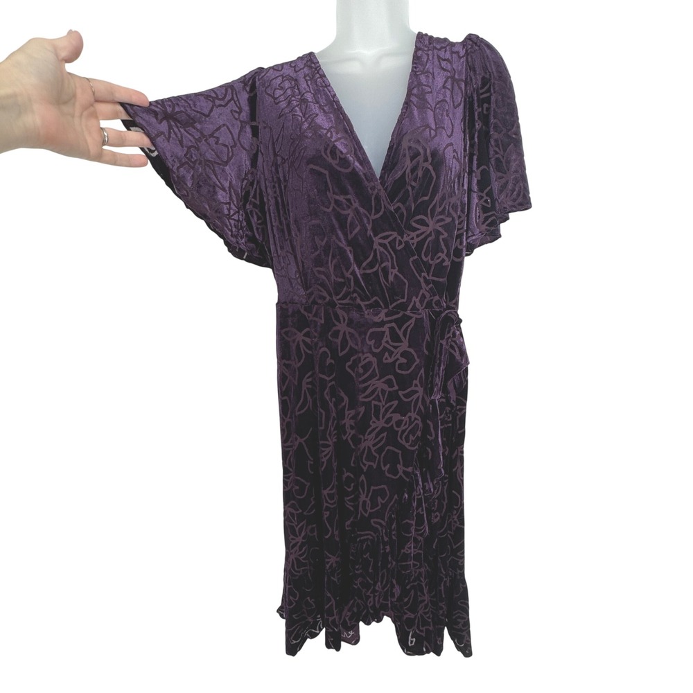 Calvin Klein Purple Burnout Velvet Floral Midi Dress Faux Wrap Flutter Sleeve 14